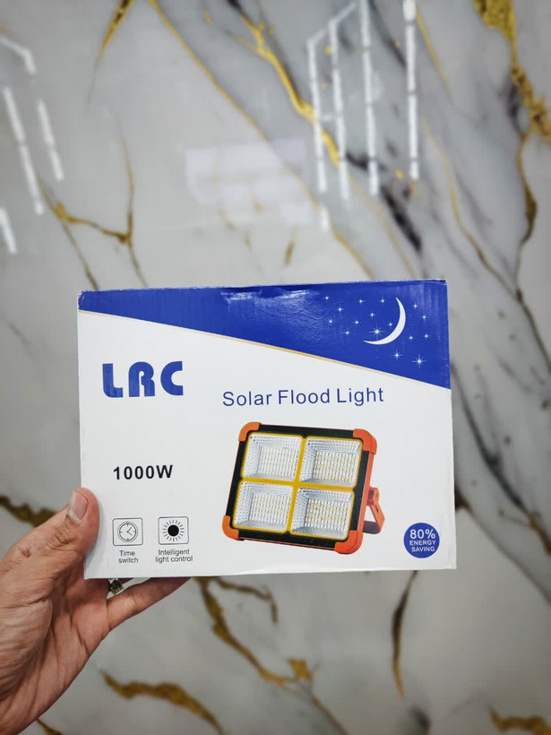 پرژکتور شارژی کمپی با قابلیت پاوربانک و شارژ خورشیدی LRC