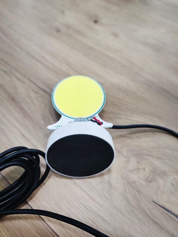 چراغ سیار 5ولت USB با پایه آهنربا دار ۱۰۰ وات جیهام (چراغ کمپینگ مگنتیusb)